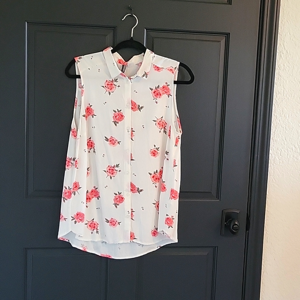 H&M High-Low Sleevless Shirt